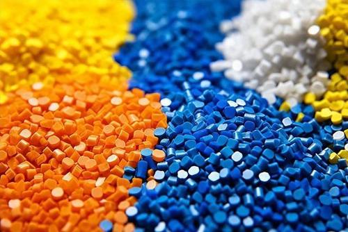 последний случай компании о Six major hazards of plastic pollution