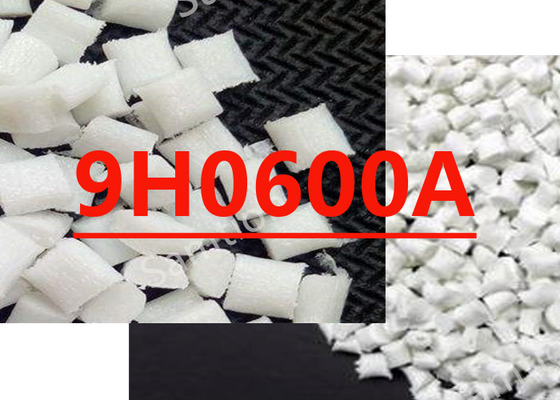 S-Plastic Thermocomp 9H0600A - это соединение на основе смолы XXXX, содержащее наполнитель с высокой специфической гравитацией.